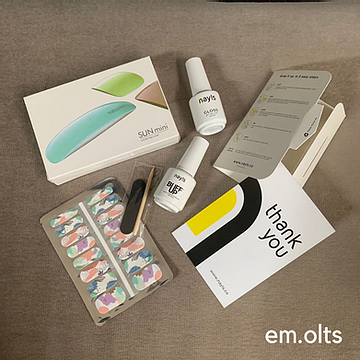 emolts nayls nail wrap review giveaway set